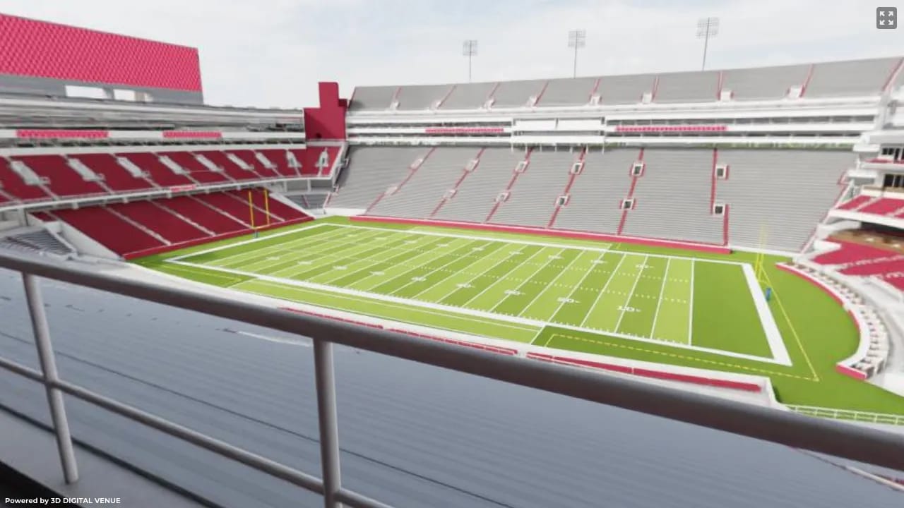 Outdoor Club 218, Row 6