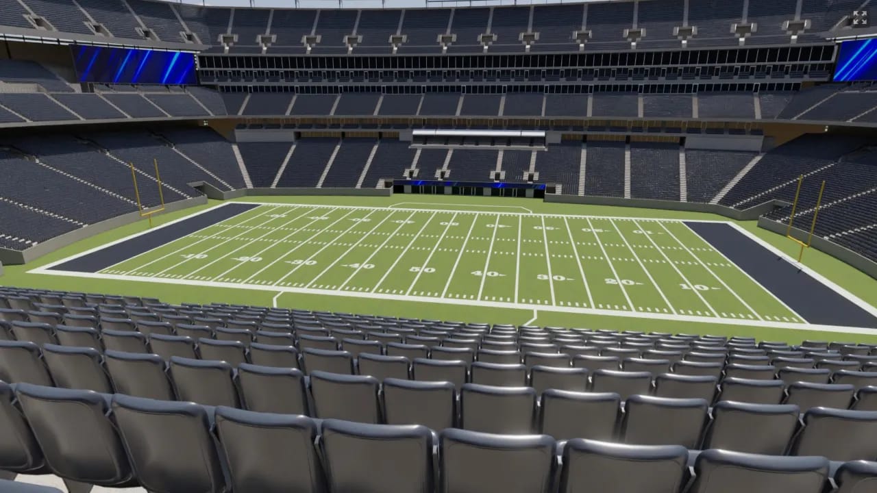 West Mezzanine Club 237, Row 1