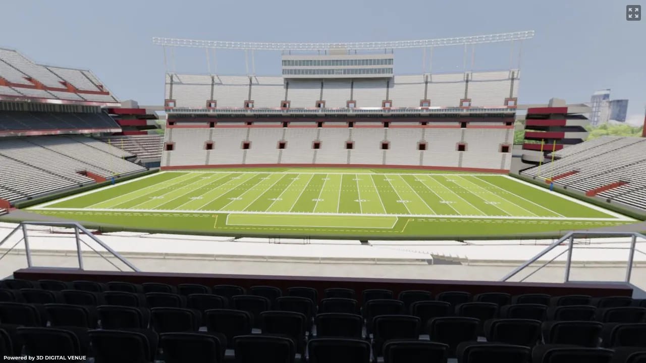 Traditions Club 407, Row 2