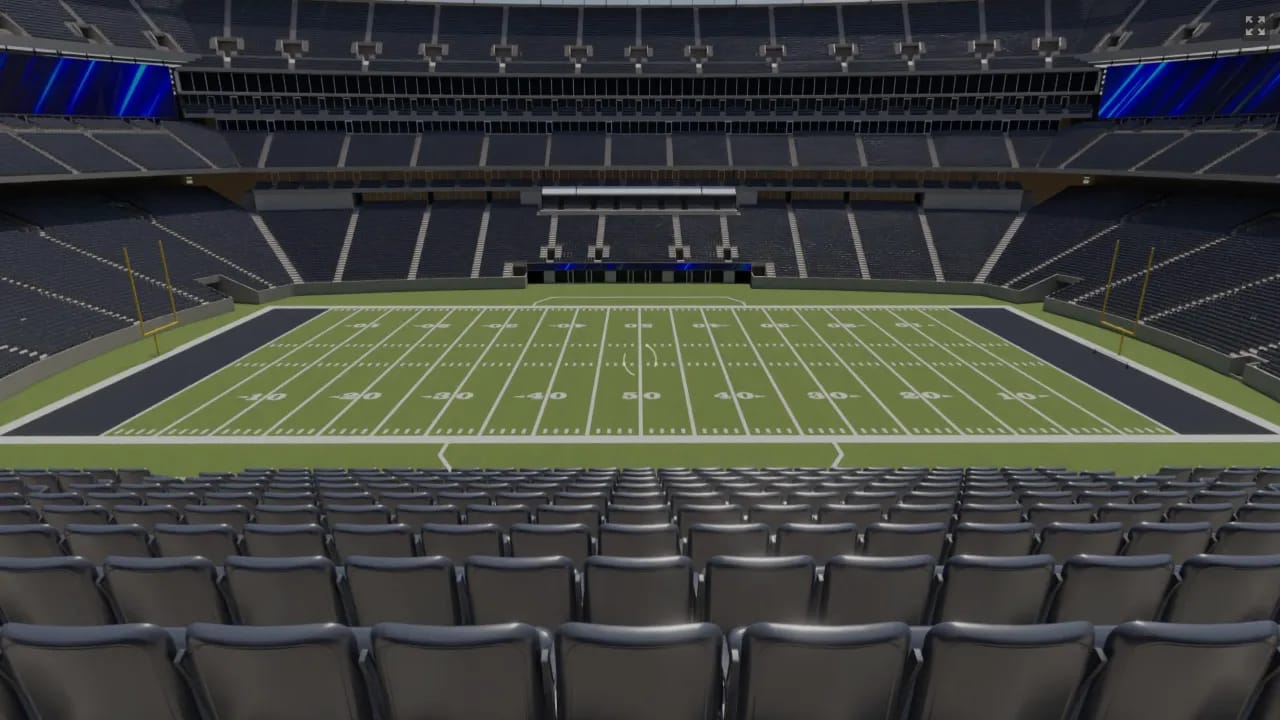 West Mezzanine Club 239, Row 2