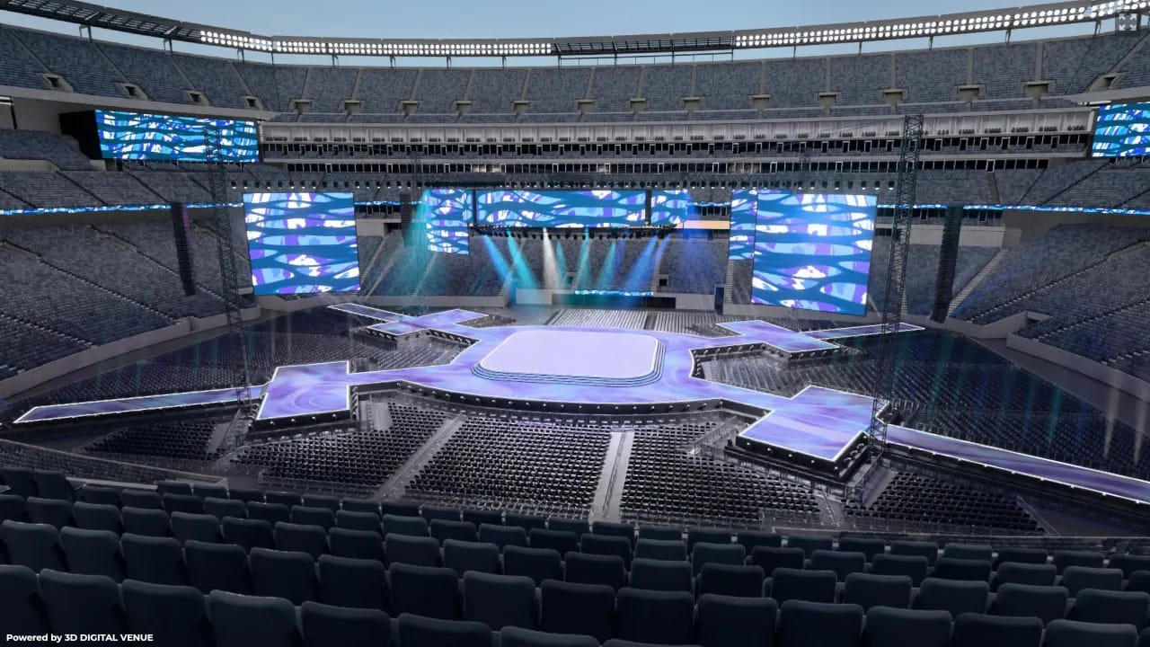 East Mezzanine Club 212, Row 10