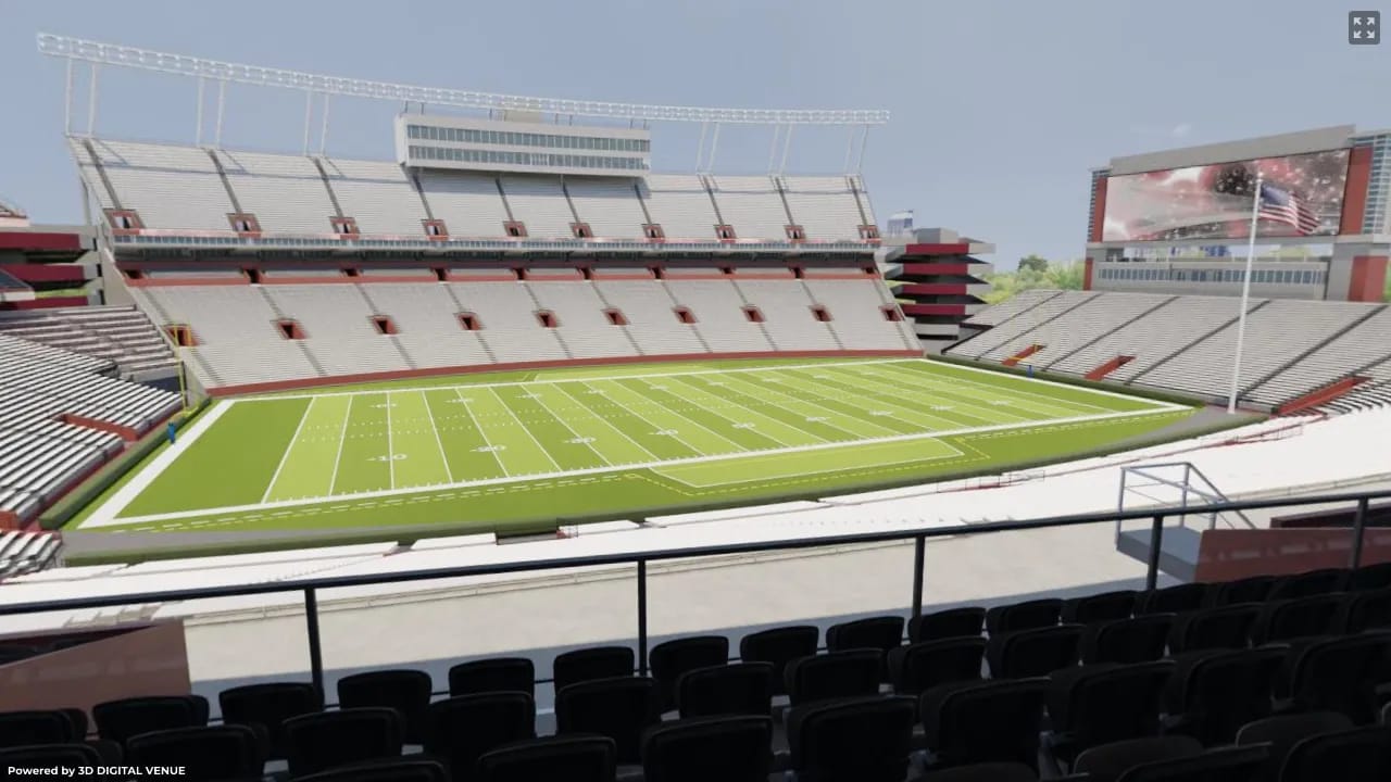 Traditions Club 404, Row 1