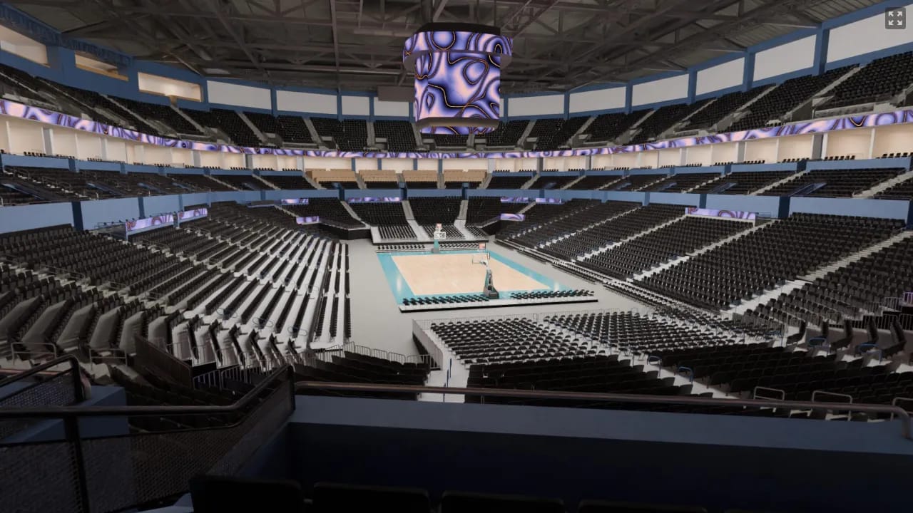 Terrace Lounge 202, Row E