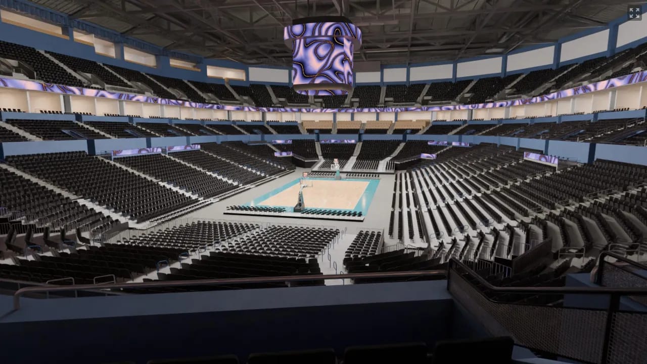 Terrace Lounge 229, Row E