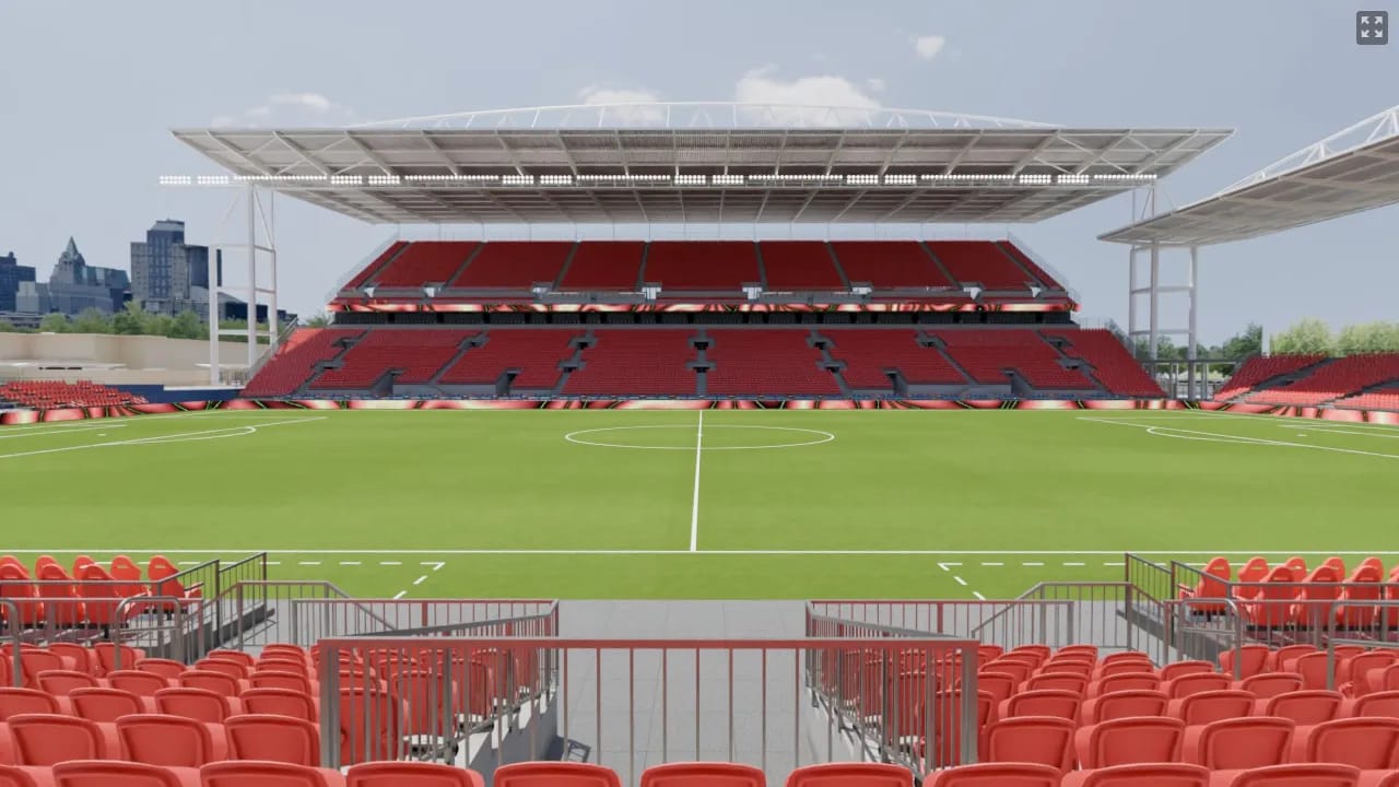 West Club 123, Row 5