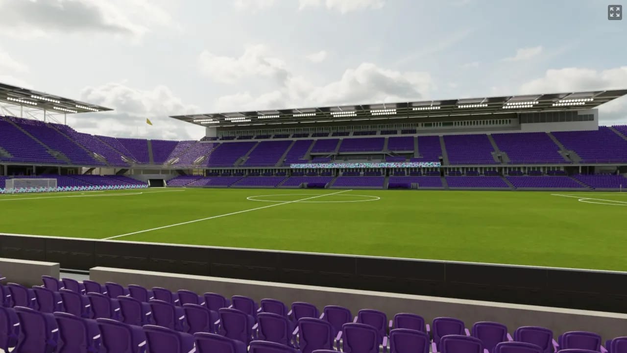 Midfield Club 33, Row D
