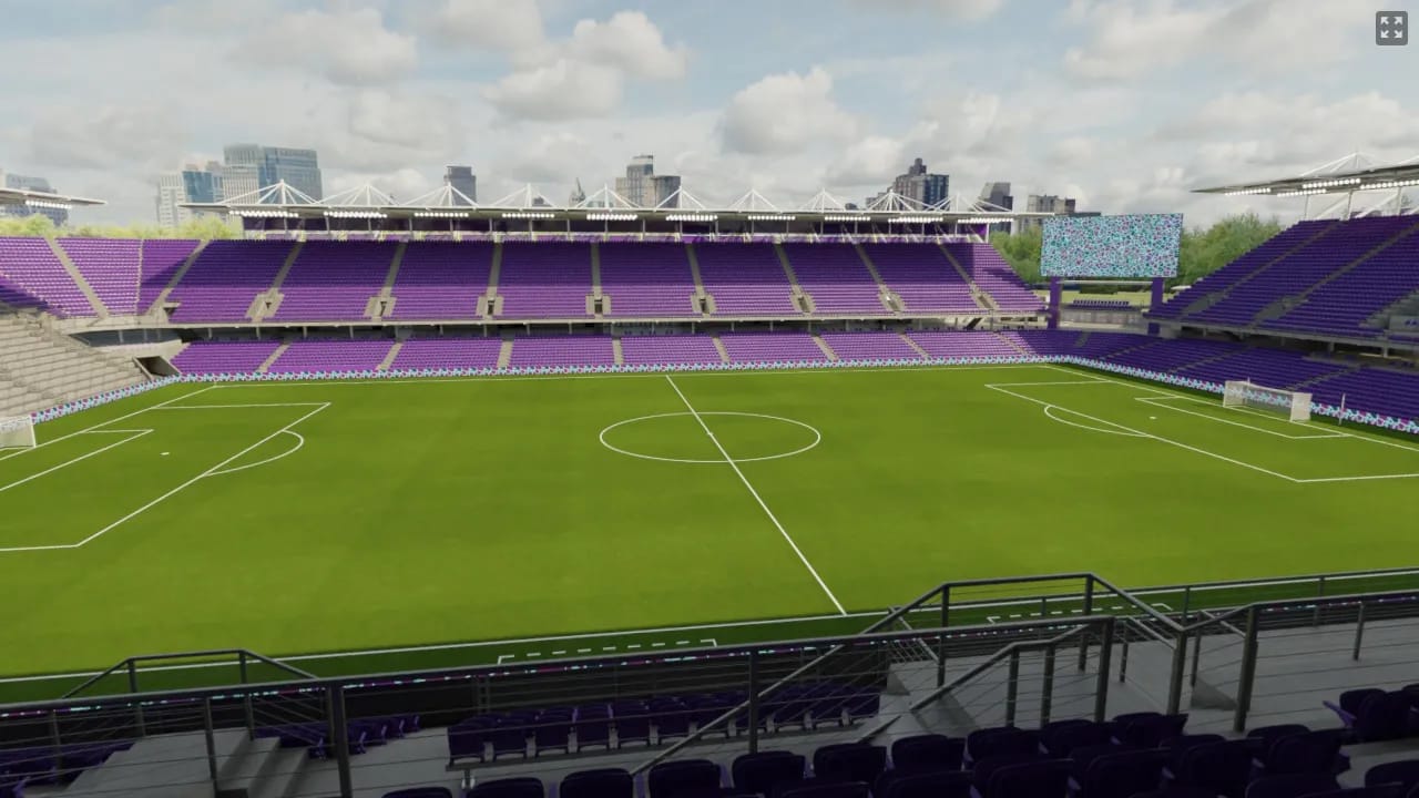 West Club 116, Row M