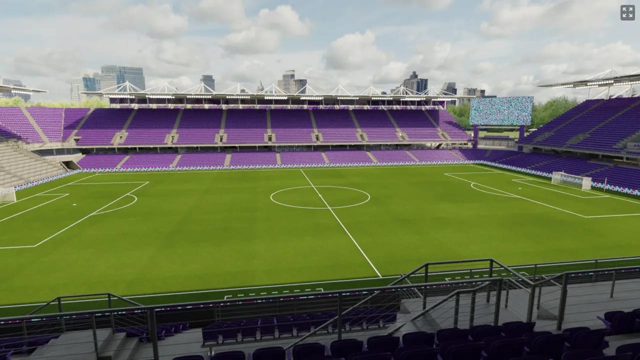 West Club 116, Row R