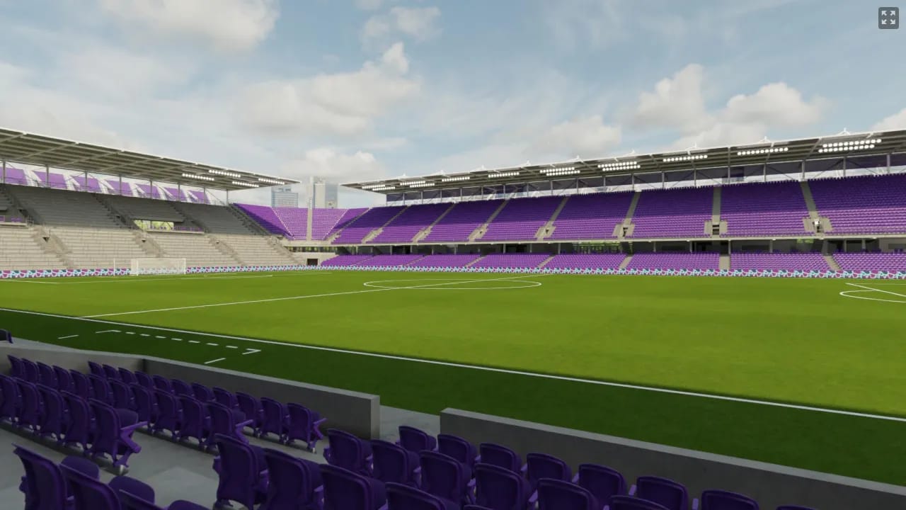 West Club 13, Row C