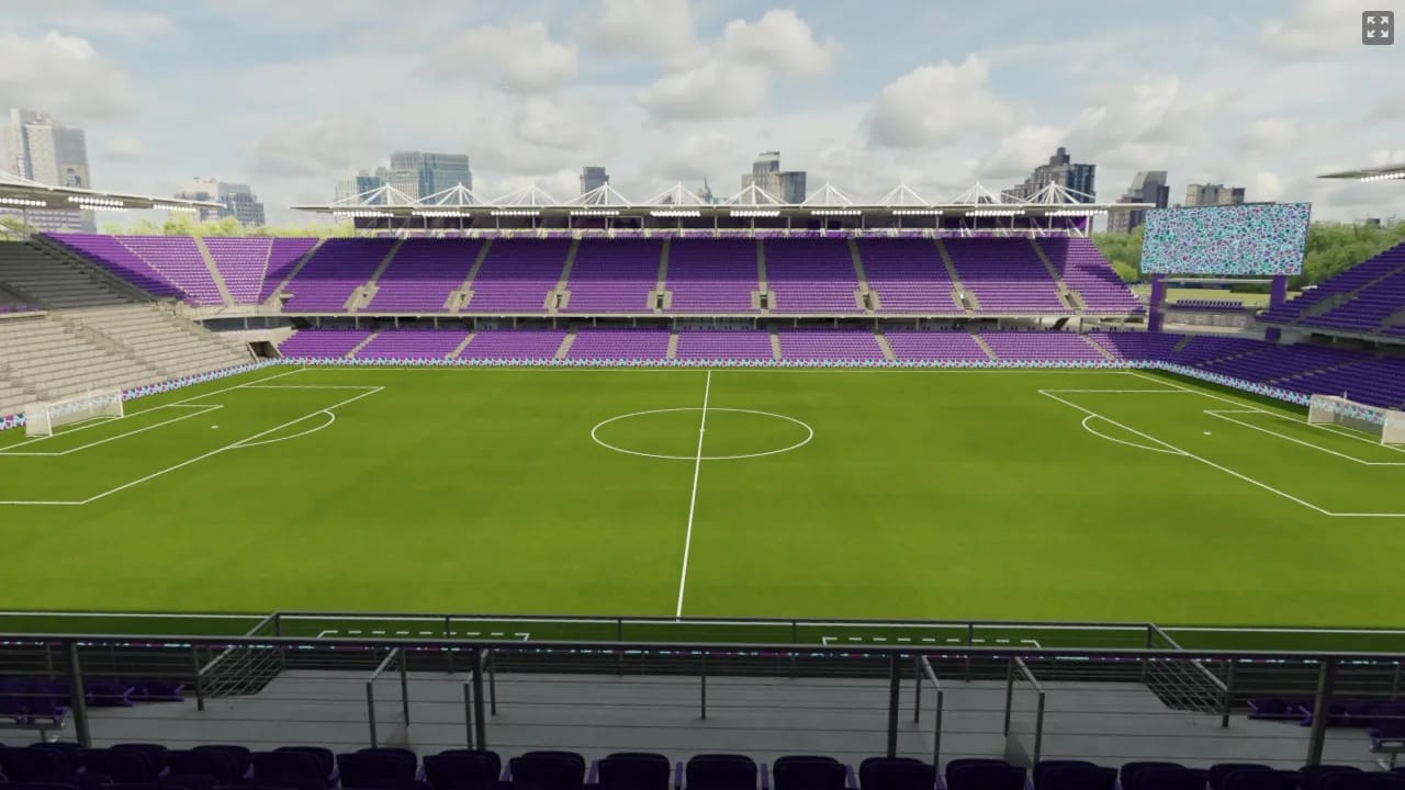 West Club 115, Row R