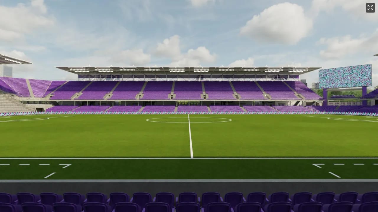 West Club 15, Row D
