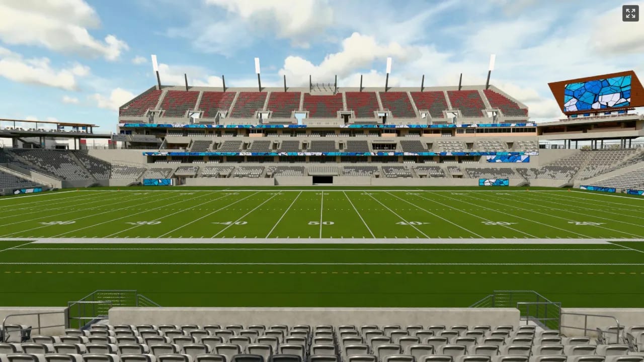 East Club 107, Row 6