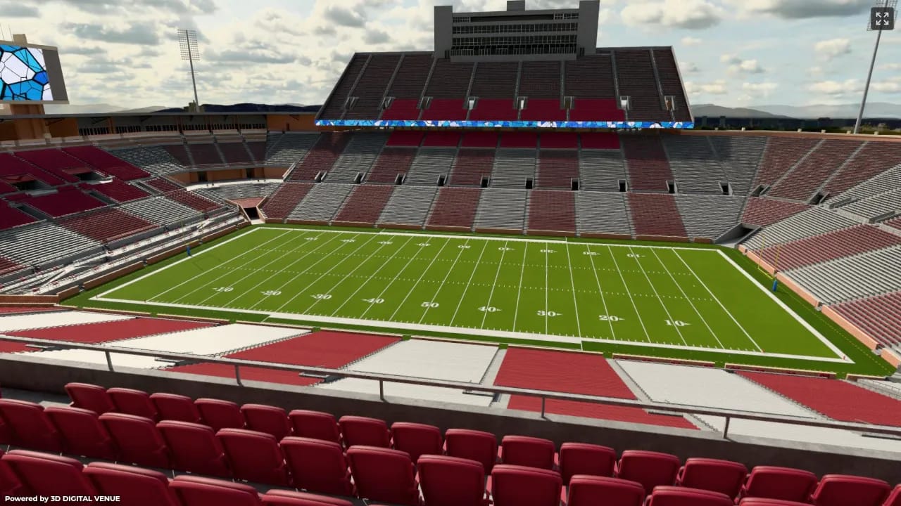 East Stadium Club 128, Row 4