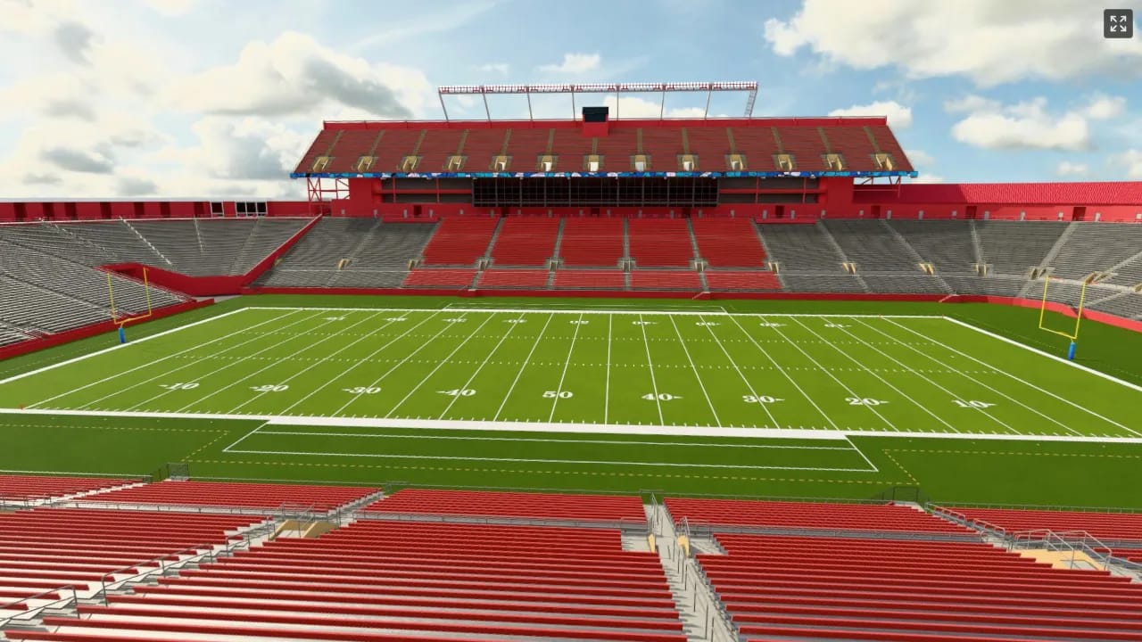 Stadium Club 7, Row 1
