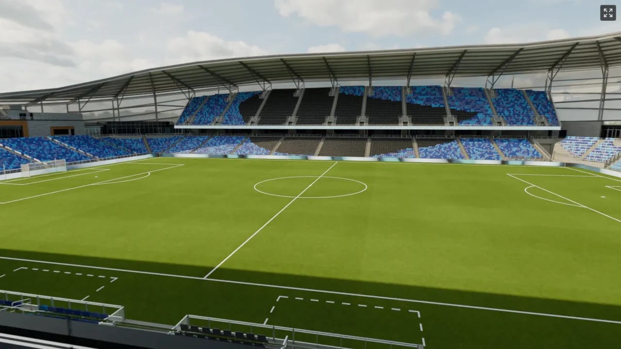 Stadium Club 131, Row 4