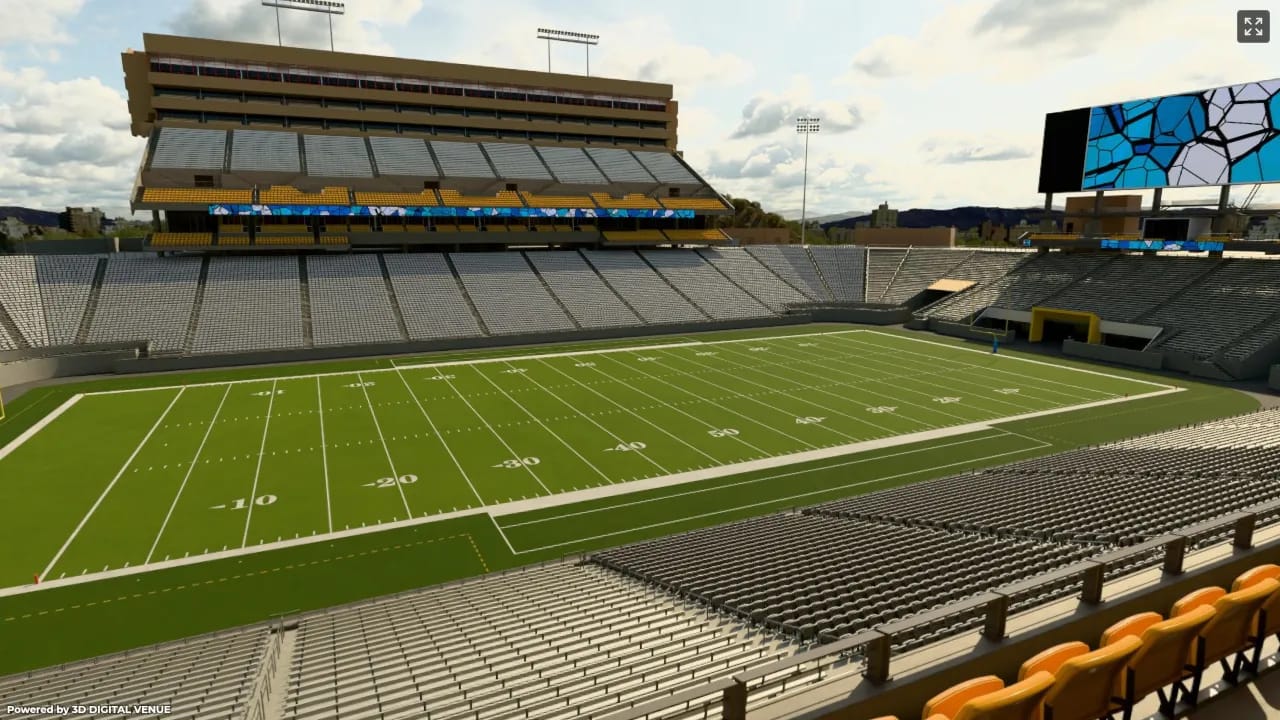 East Club 134, Row 4