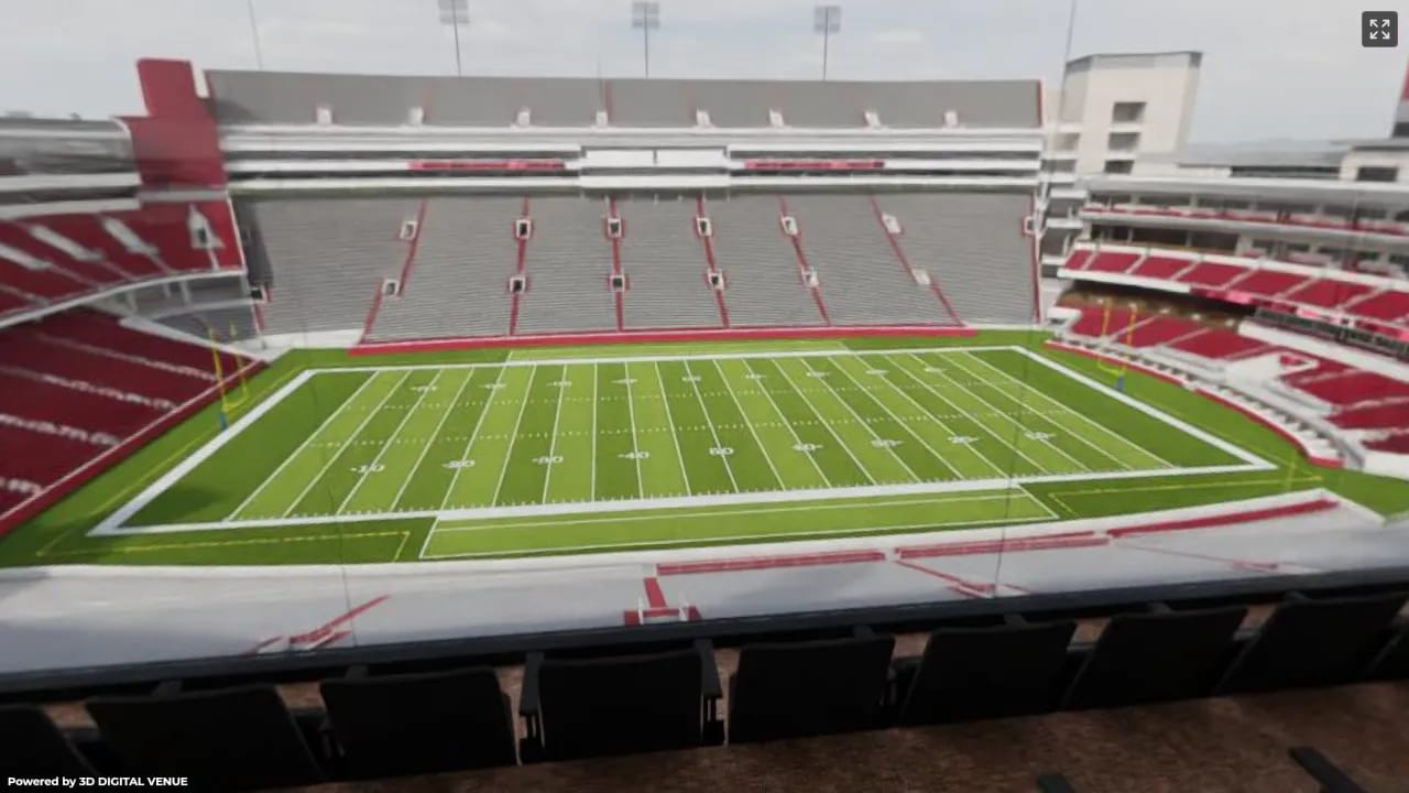 Capital Club 338, Row 3