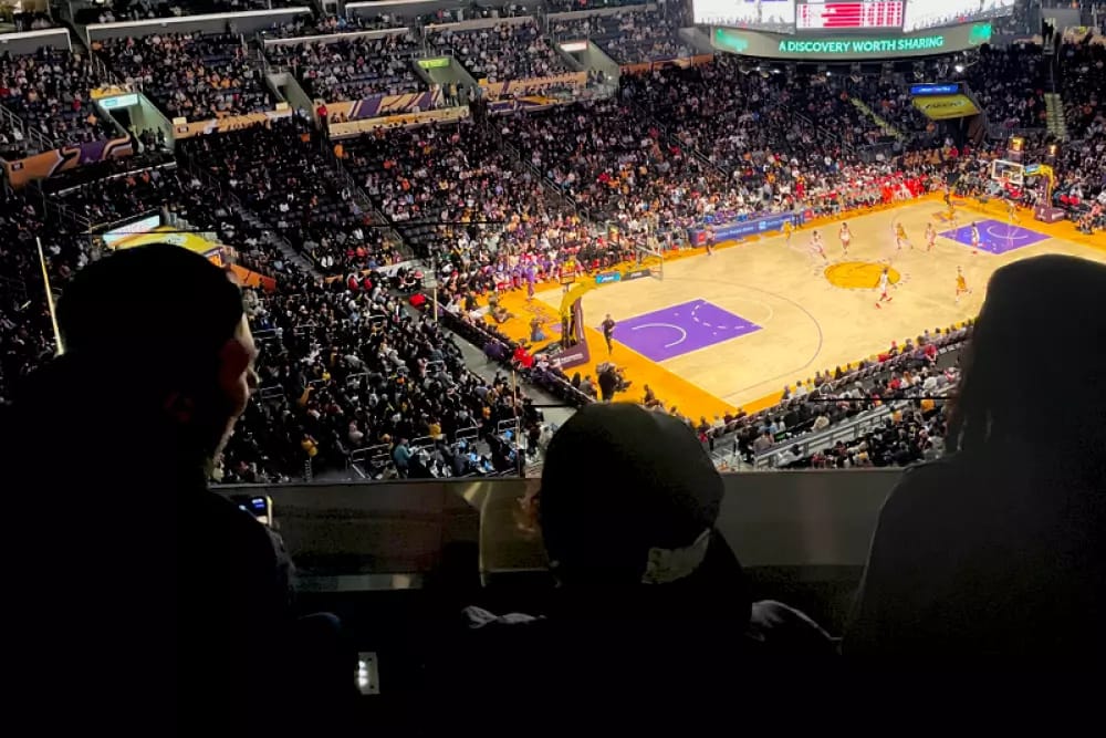 Los Angeles Lakers suites and premium seating