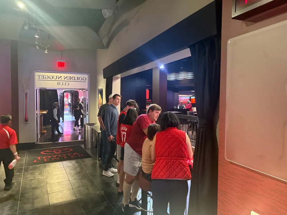 Golden Nugget Club photo 6