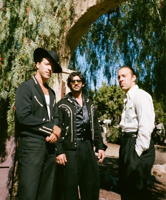 LA LOM suites and premium seating