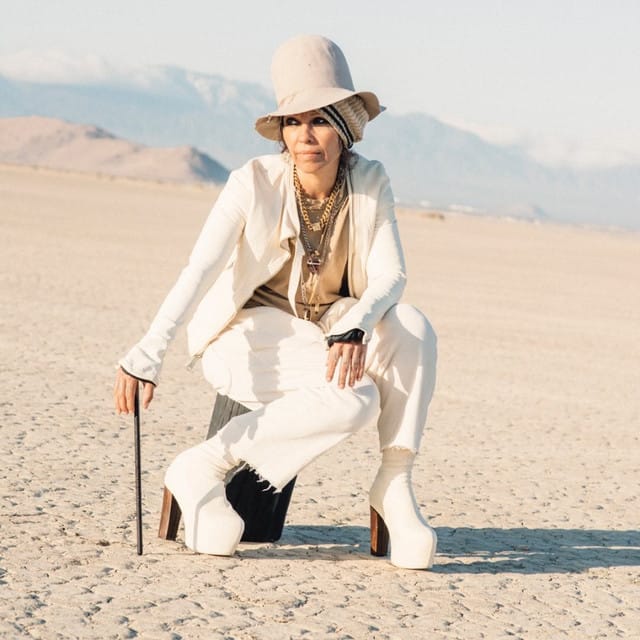 Linda Perry suites and premium seating