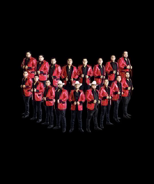 Banda Corona Del Rey suites and premium seating