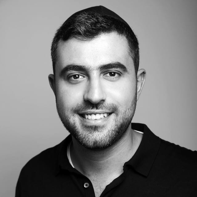 Ishay Ribo suites and premium seating