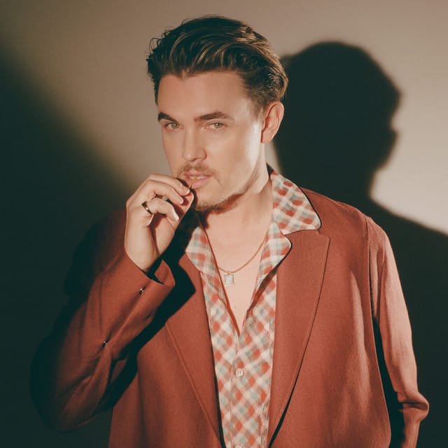 Jesse McCartney suites and premium seating