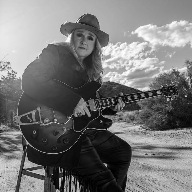 Melissa Etheridge suites and premium seating