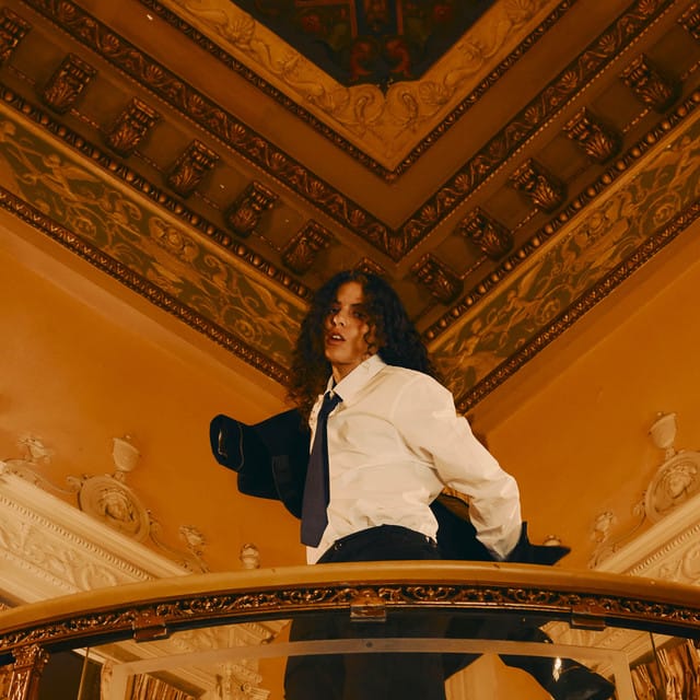 070 Shake suites and premium seating