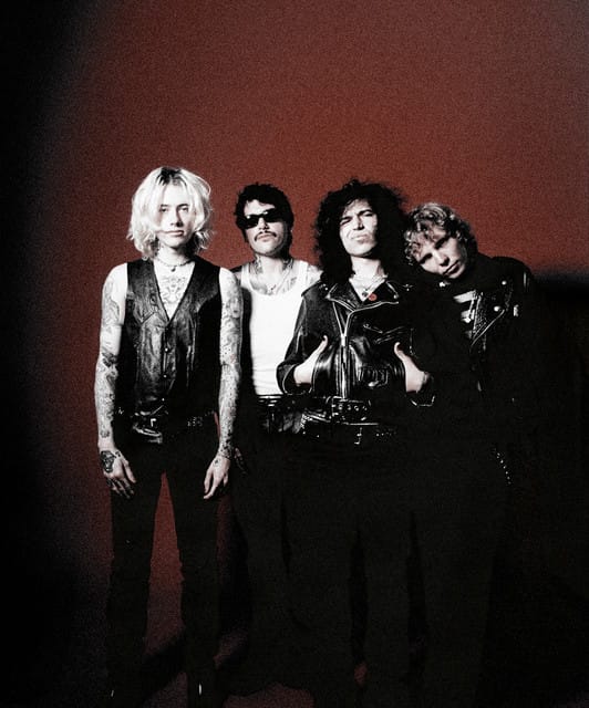 Beauty School Dropout suites and premium seating