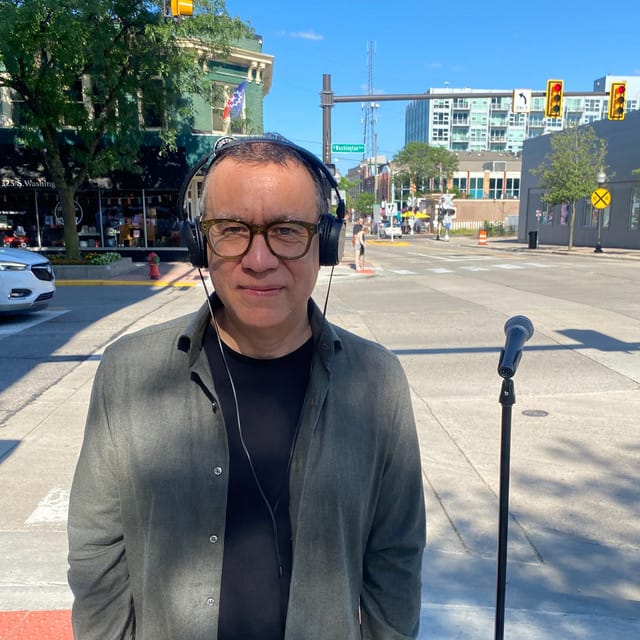 Fred Armisen suites and premium seating