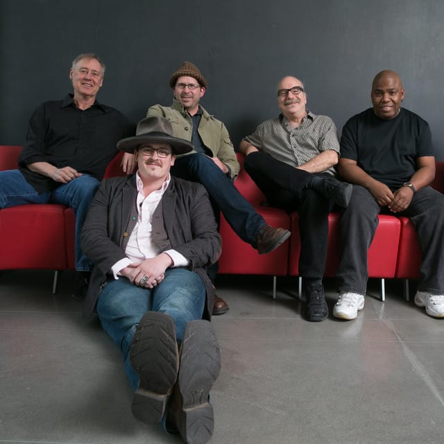 Bruce Hornsby and the Noisemakers suites and premium seating