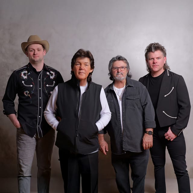 Shenandoah suites and premium seating