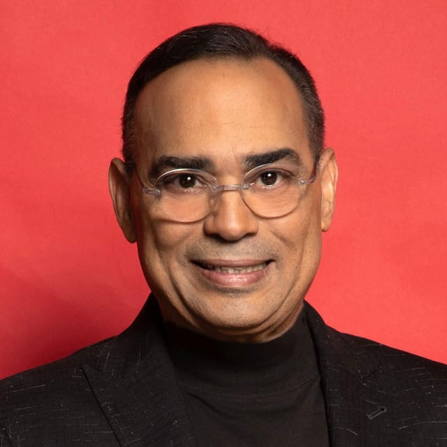 Gilberto Santa Rosa suites and premium seating